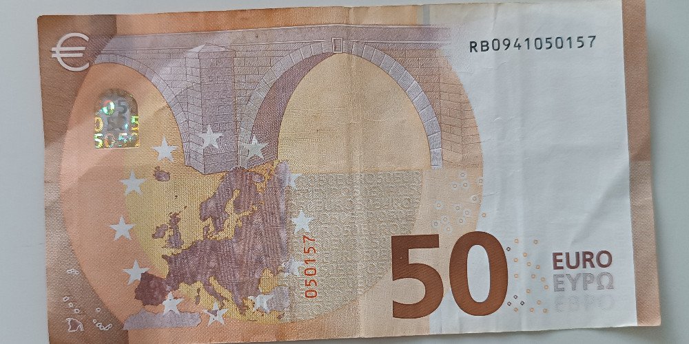 EUR 50-Schein mit Geburtsdatum 5. Januar '57 – Foto des tatsächlichen Scheins