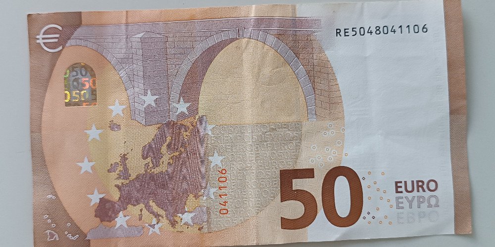 EUR 50-Schein mit Geburtsdatum 4. November '06 – Foto des tatsächlichen Scheins